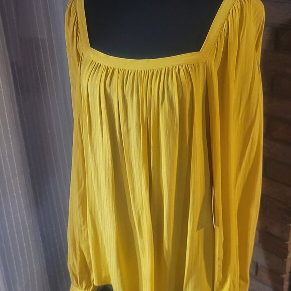 NWT Flowy Goldenrod Peasant Style Blouse - Size L - Picture 8 of 8